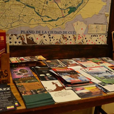 El Cafecito Hostel クエンカ エクステリア 写真