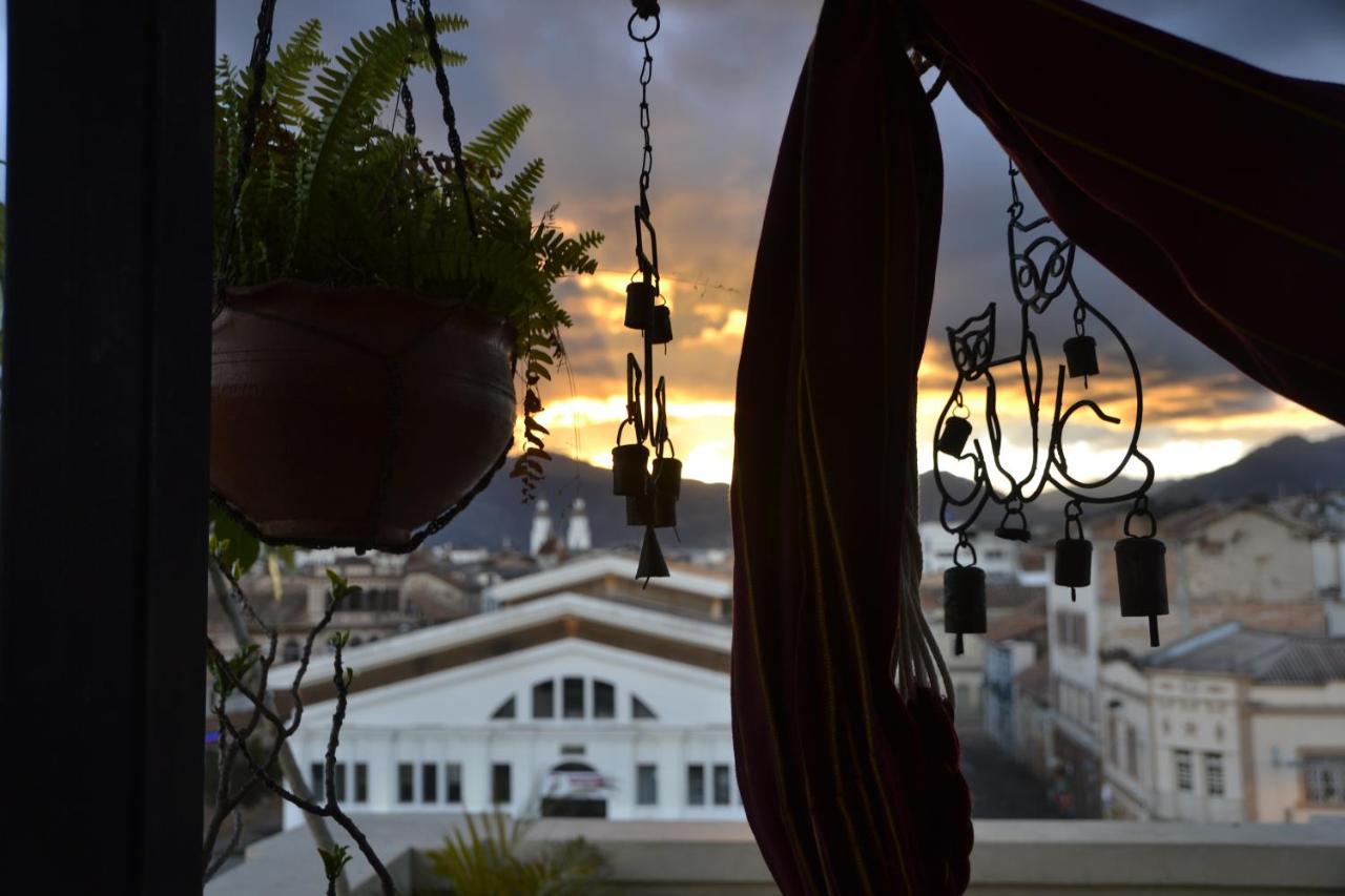 El Cafecito Hostel クエンカ エクステリア 写真
